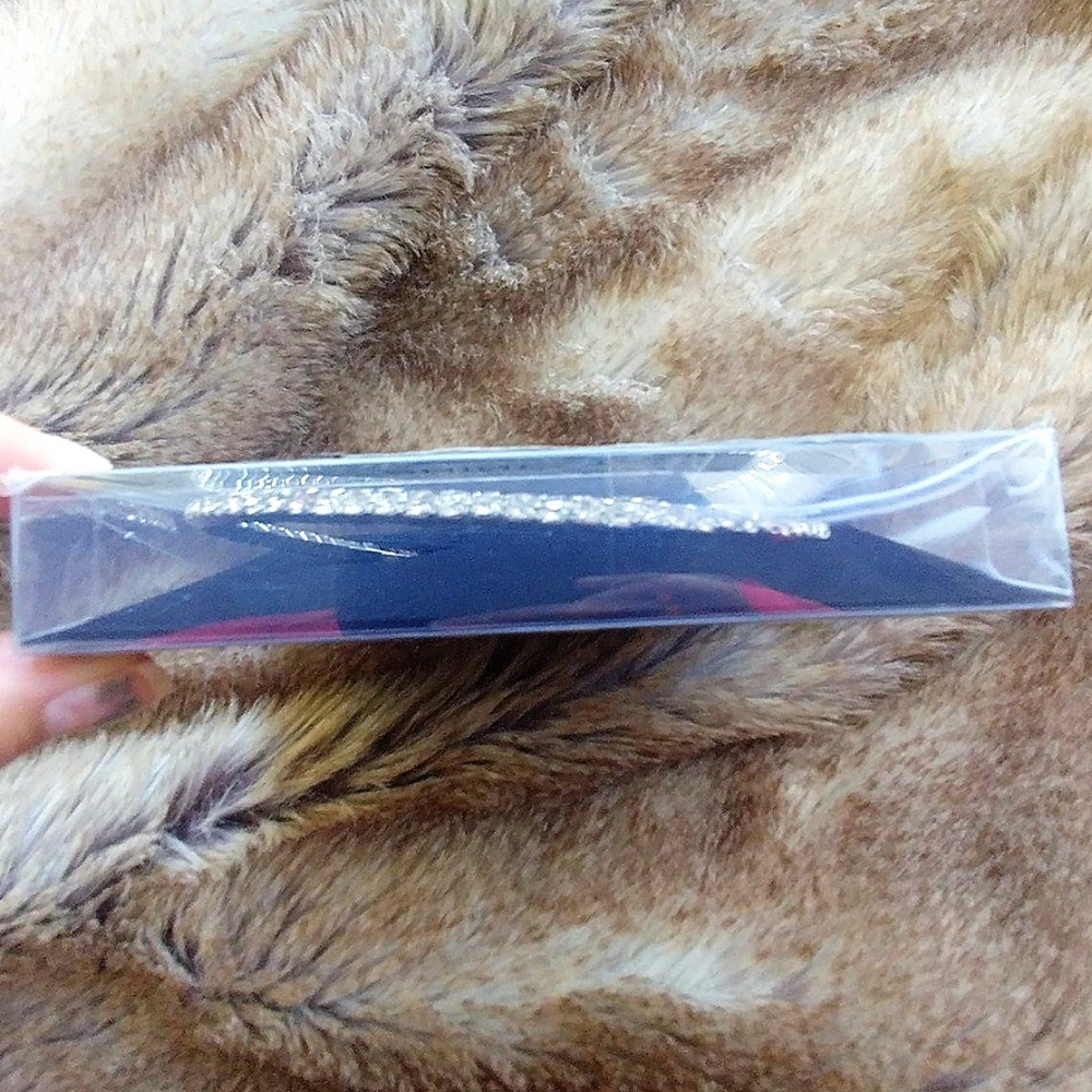 *NEW* Rhinstone Choker - Picture 2 of 2